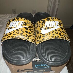 Nike Animal Print Slides Size 12